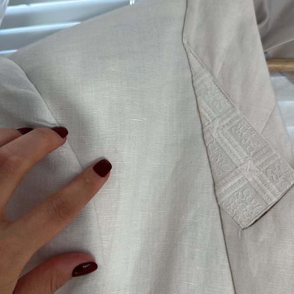 Linen Blazer - Picture 6 of 11